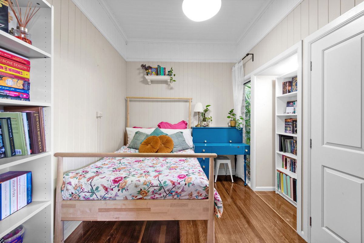 Listing image for 42 Murray Street, Sandgate  QLD  4017