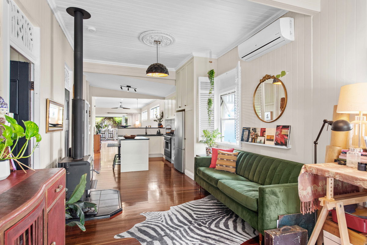 Listing image for 42 Murray Street, Sandgate  QLD  4017