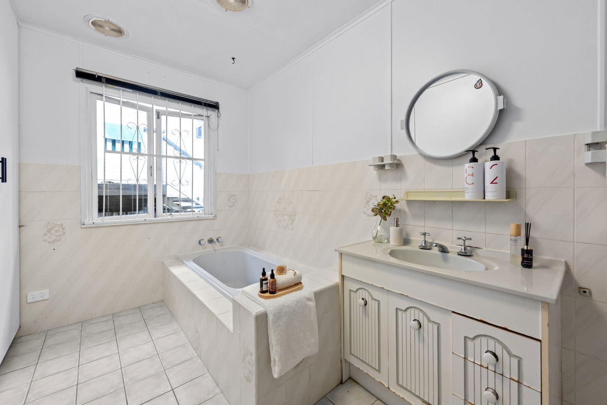 Listing image for 338 Beaconsfield Terrace, Brighton  QLD  4017