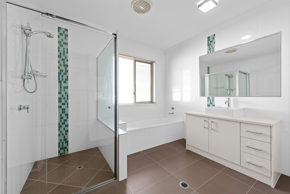 Listing image for 73 Fernlea Avenue, Scarborough  QLD  4020