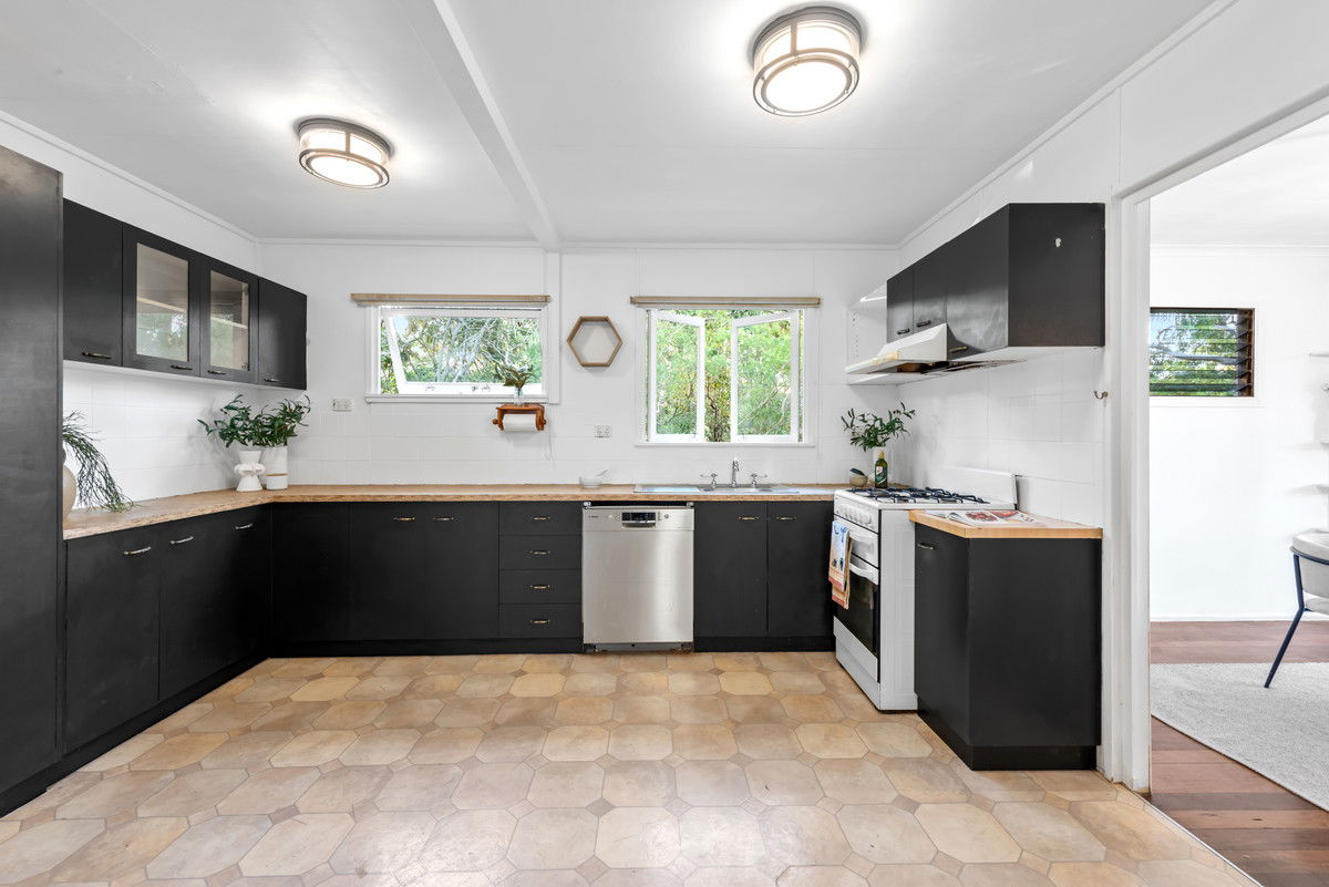 Listing image for 338 Beaconsfield Terrace, Brighton  QLD  4017